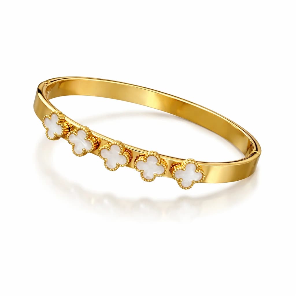 Aurelia Clover Charm Bracelet by Soni De Nakhre