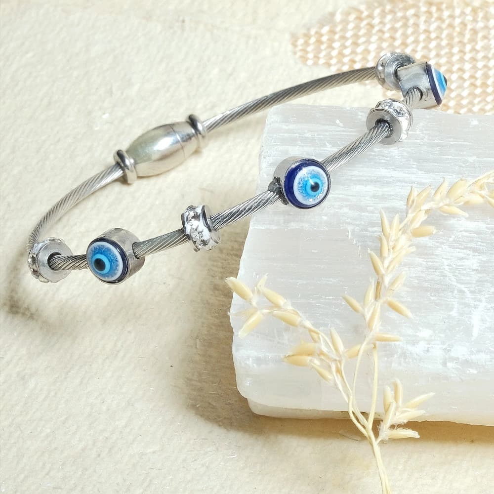 Aurelia Evil Eye Charm Bracelet by Soni De Nakhre β alternate view